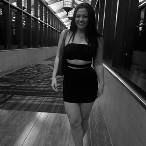 Meet your Posher, Alivia